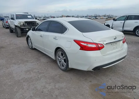 2017 Nissan Altima 3.5 Sl z USA, uszkodzony, nr VIN 1N4BL3AP4HC278610